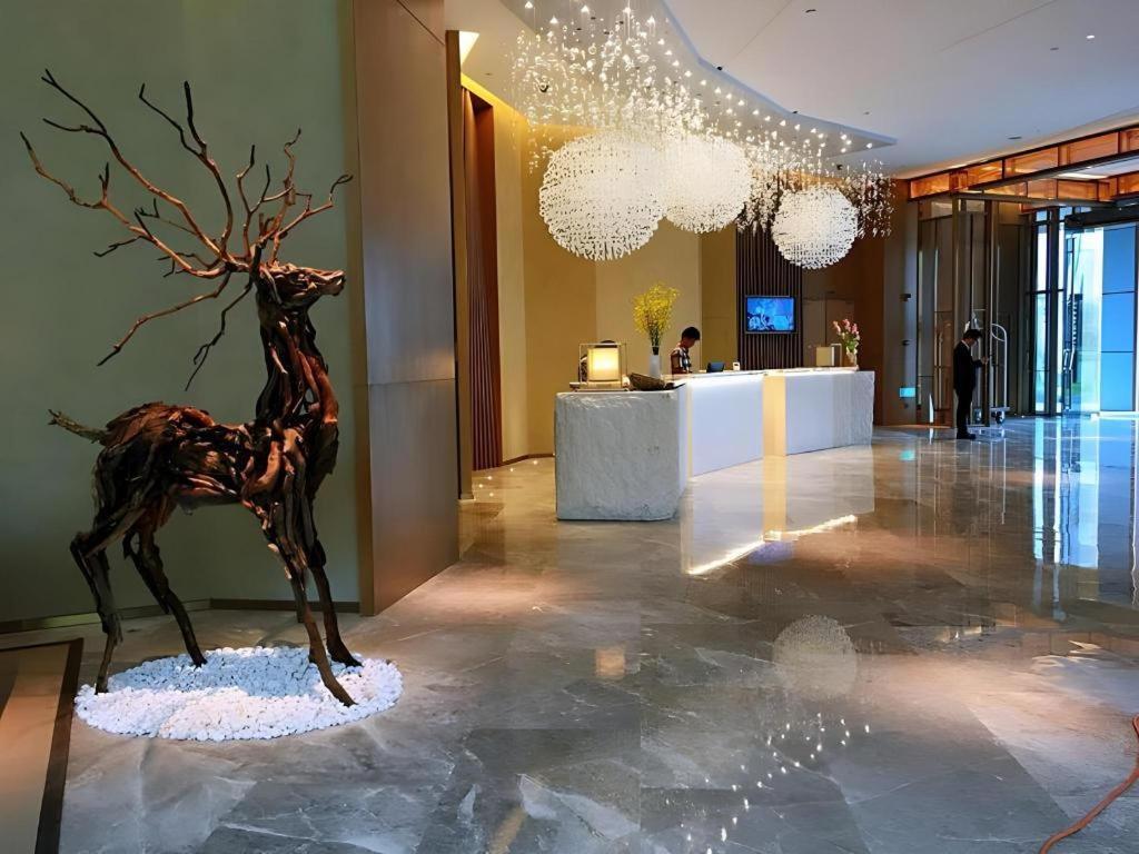 Royce Hotel Thẩm Quyến Ngoại thất bức ảnh