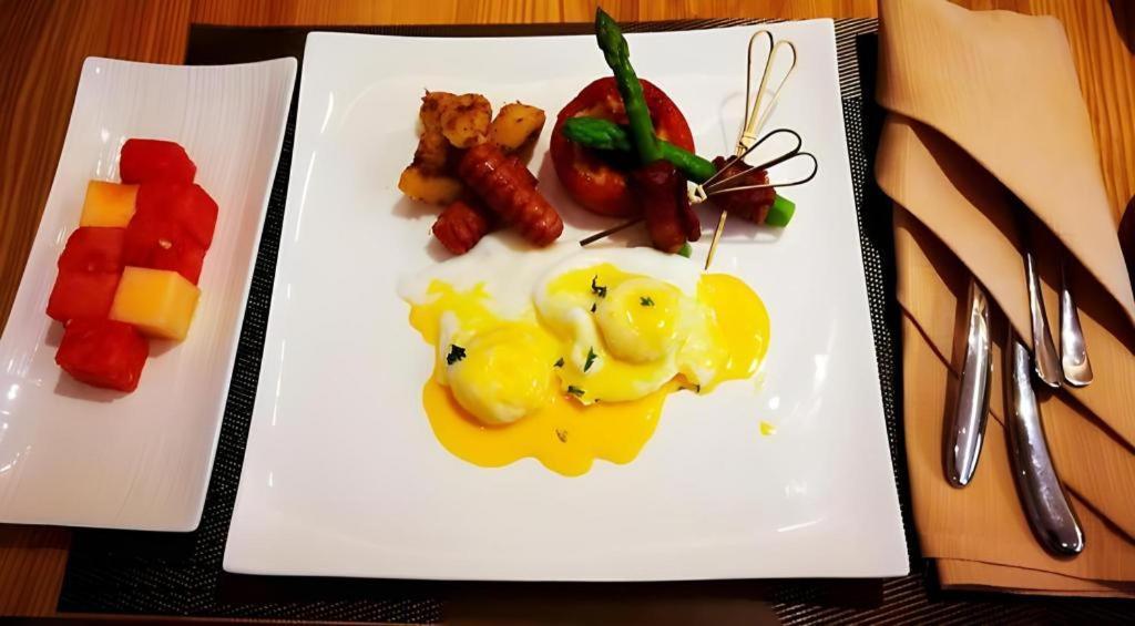 Royce Hotel Thẩm Quyến Ngoại thất bức ảnh